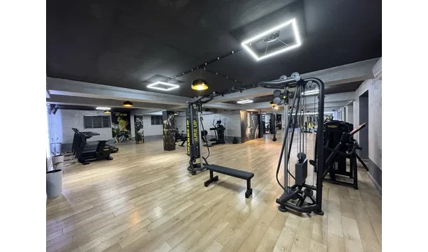 Здание, 1-комн., 380 м², 1/1 этаж