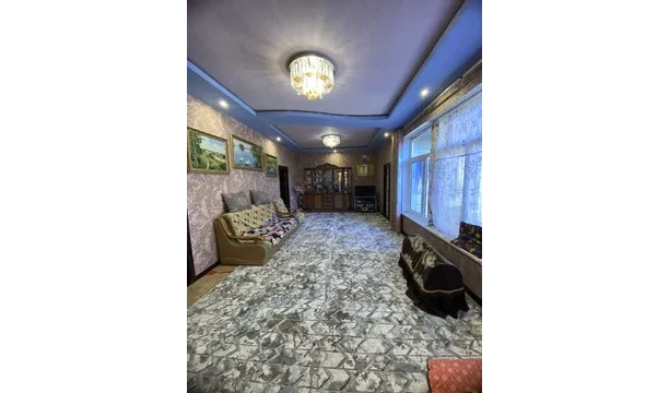 Участка-дом, 8-комн., 6 сот