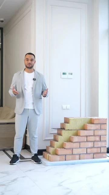 Uning eshagidagi sikdan nola qiladi Jinsiy aloqa keksa erkaklar qizlarda