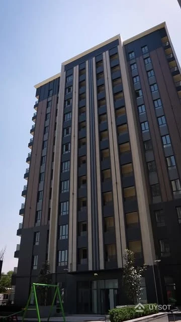 Biznes klass darajasidagi avtoturargoh — Darkhan Avenue’da!
Darkhan Avenue turar joy majmuasida 2 QAVATLI YER OSTI AVTOTURARGOH mavjud. Bu — zamonaviy, xavfsiz va qulay yechim!
✅ 24/7 qo‘riqlanadi
✅ Har bir qavatdan to‘g‘ridan-to‘g‘ri lift
✅ Elektromobillar uchun quvvatlash stansiyalari o’rnatish imkoniyati
✅ Standart joylarni tanlash imkoni
Uyingizga xavfsiz va shinam yo‘l bu — Darkhan Avenue!
❗️ Eng yaxshi joylar soni cheklangan! Sotuv ofislarimizga murojaat qiling va o‘z joyingizni hoziroq band qiling
☎️ +99878 113-63-50
📍 Toshkent shahri, Yashnobod tumani, Parkent ko‘chasi Biznes klass darajasidagi avtoturargoh — Darkhan Avenue’da!
Darkhan Avenue turar joy majmuasida 2 QAVATLI YER OSTI AVTOTURARGOH mavjud. Bu — zamonaviy, xavfsiz va qulay yechim!
✅ 24/7 qo‘riqlanadi
✅ Har bir qavatdan to‘g‘ridan-to‘g‘ri lift
✅ Elektromobillar uchun quvvatlash stansiyalari o’rnatish imkoniyati
✅ Standart joylarni tanlash imkoni
Uyingizga xavfsiz va shinam yo‘l bu — Darkhan Avenue!
❗️ Eng yaxshi joylar soni cheklangan! Sotuv ofislarimizga murojaat qiling va o‘z joyingizni hoziroq band qiling
☎️ +99878 113-63-50
📍 Toshkent shahri, Yashnobod tumani, Parkent ko‘chasi